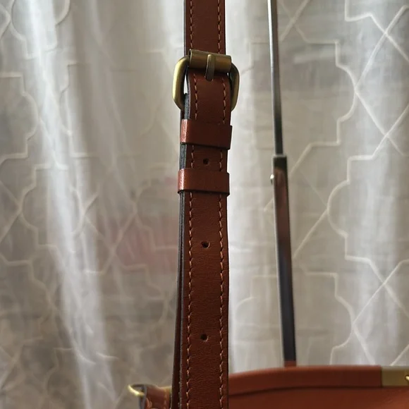 Patricia Nash Veneto Leather Crossbody with Tooled Front Flap Design - Picture 8 of 16